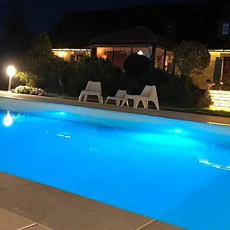 Dcv Summer Hotel Saint-Pierre-de-Chignac