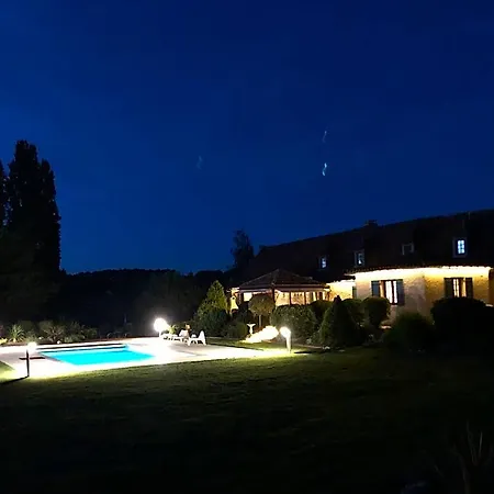 Dcv Summer Hotel Saint-Pierre-de-Chignac